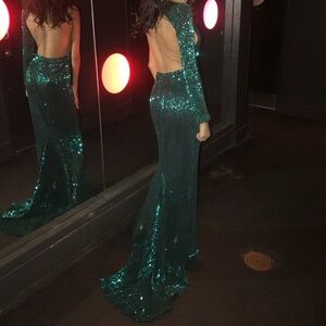 SHEIN Green One Shoulder Long Sleeve Gown